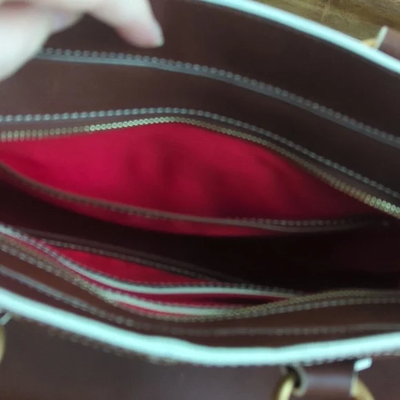 NWT Dooney & Bourke Chestnut Florentine Leather Shopper Bag with Zip Clos… - Picture 15 of 16